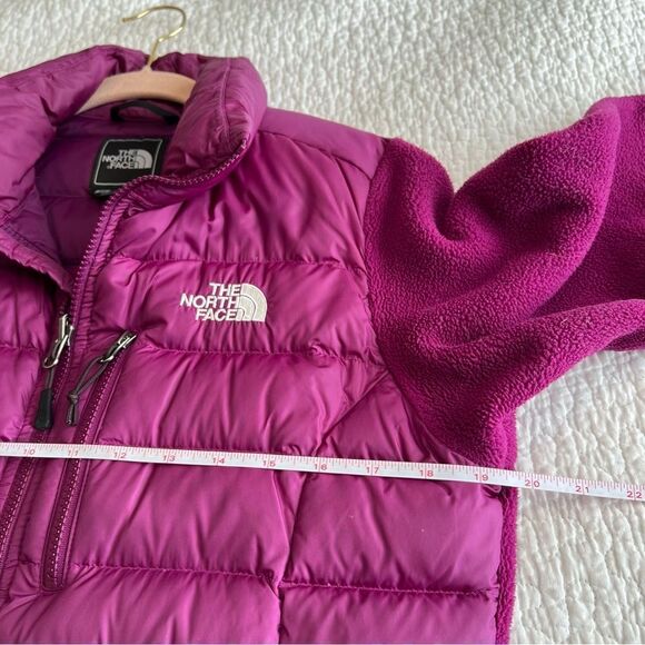 The North Face Women’s Purple Puffer Fleece Jacket Small - Picture 10 of 11